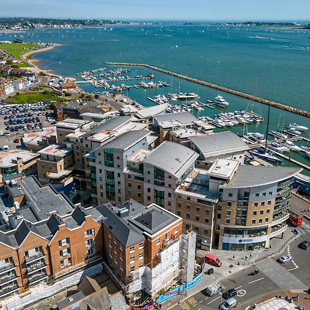 Crow'S Nest Vila Poole Exterior foto
