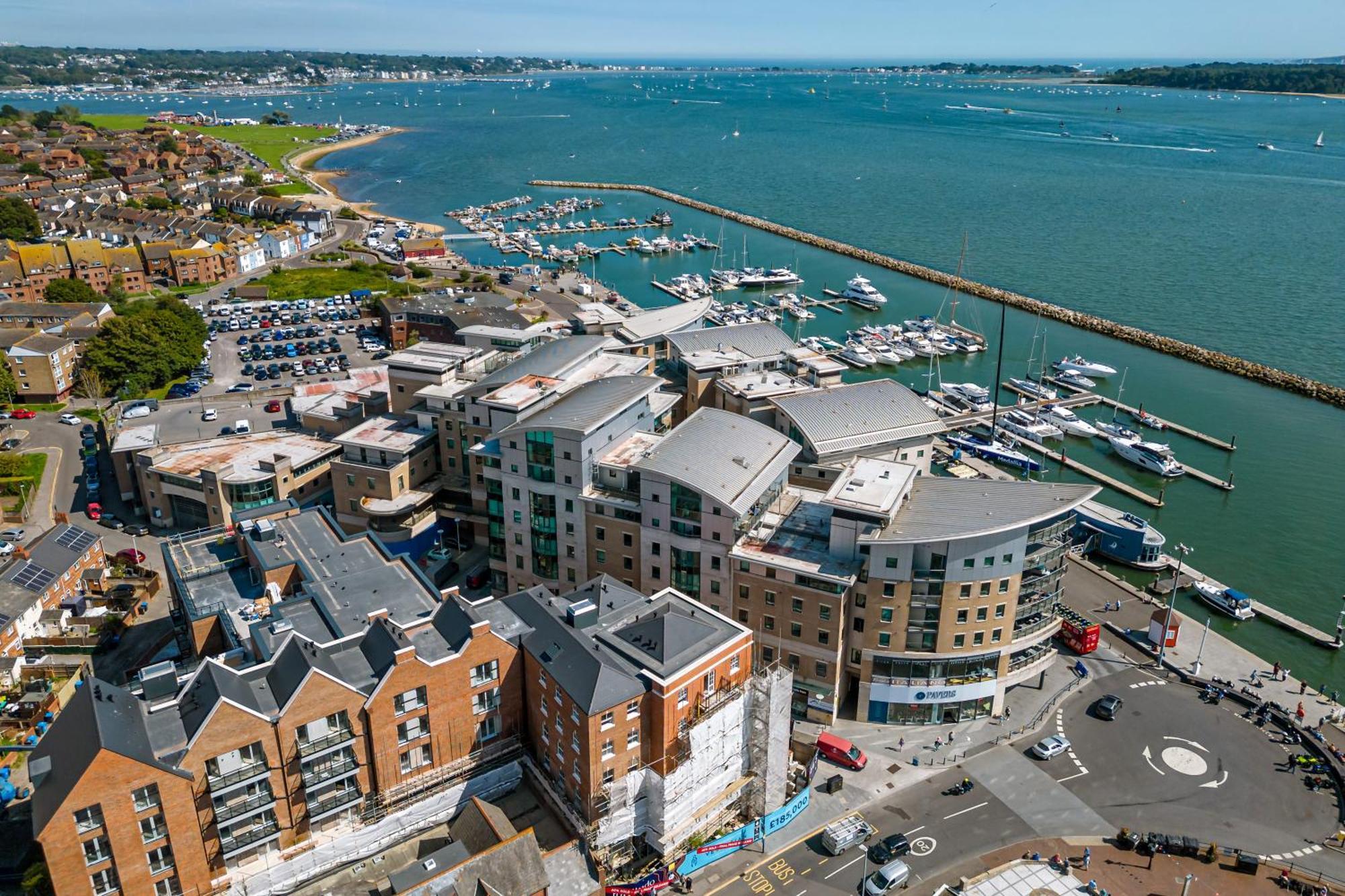 Crow'S Nest Vila Poole Exterior foto