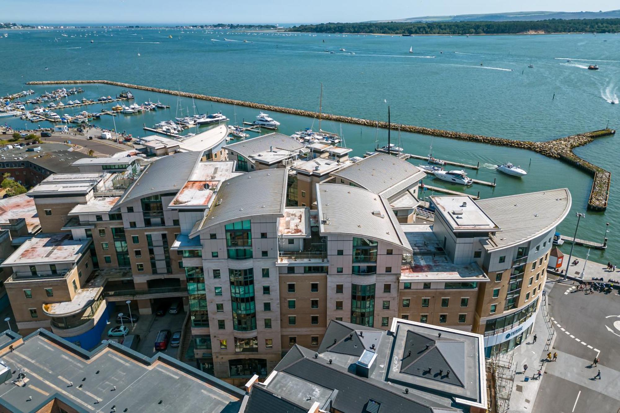 Crow'S Nest Vila Poole Exterior foto