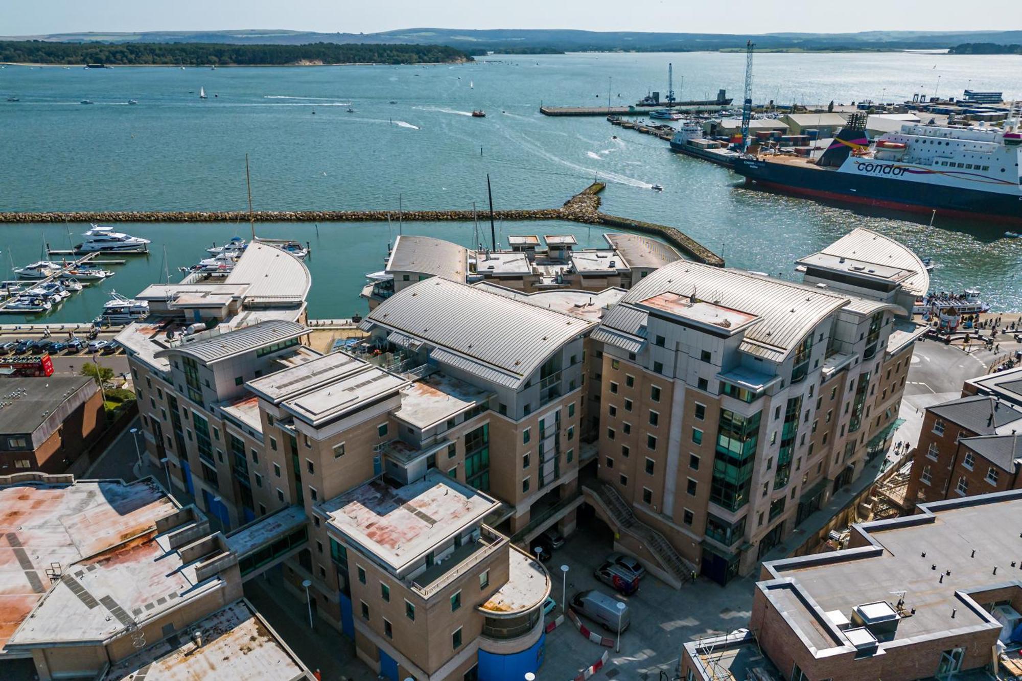 Crow'S Nest Vila Poole Exterior foto