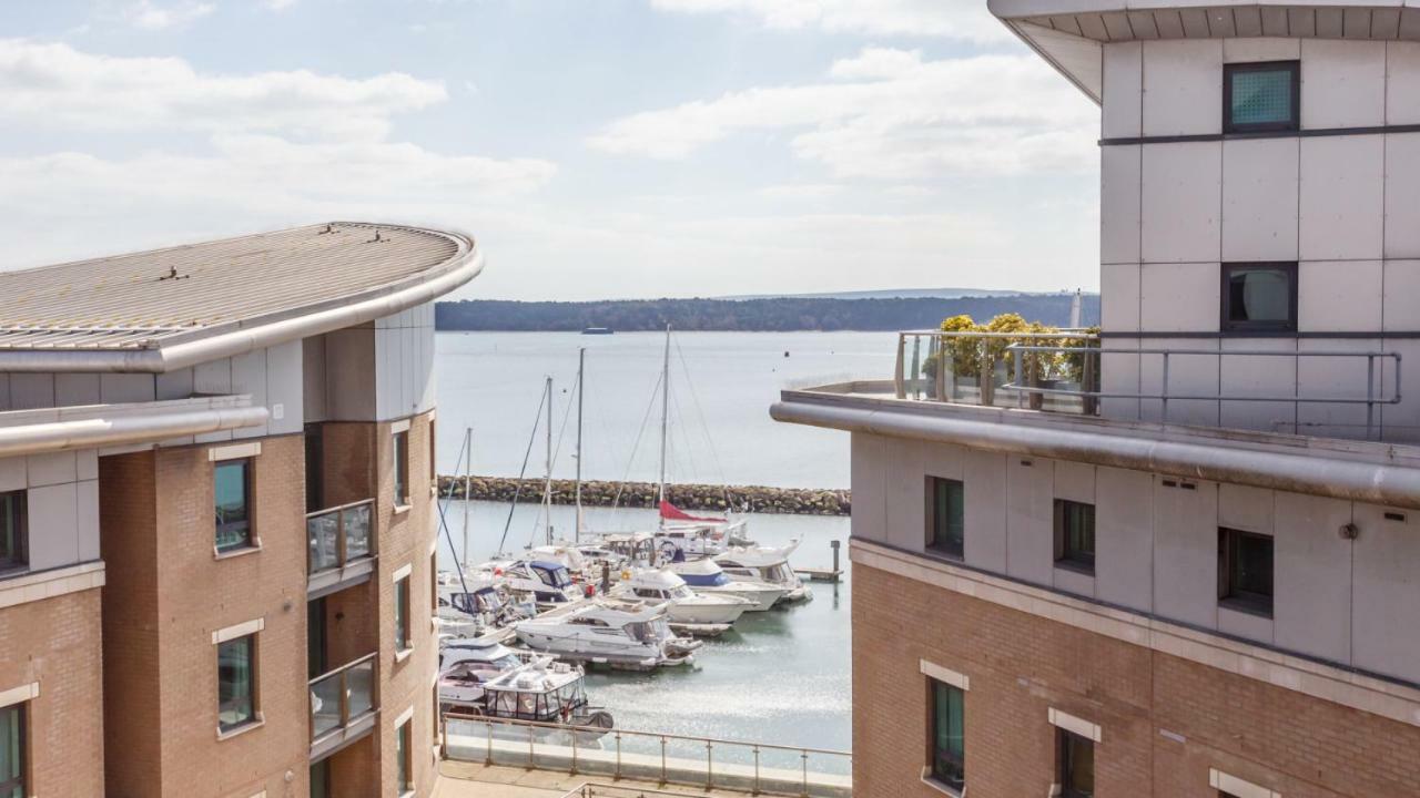 Crow'S Nest Vila Poole Exterior foto